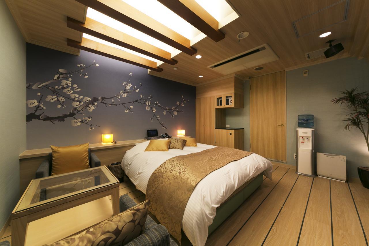 Hotel Lotus Kobe (Adults Only) Esterno foto