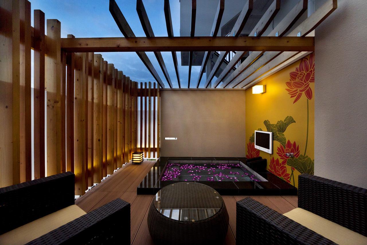 Hotel Lotus Kobe (Adults Only) Esterno foto